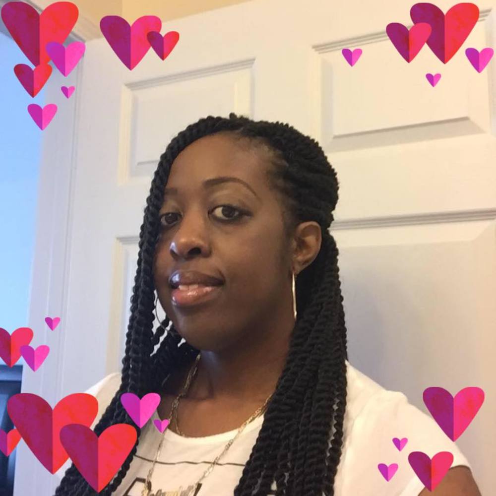 Meet your Posher, Yolanda